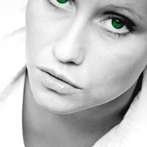 Liane-2-sw-green.jpg